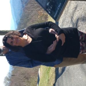 Meet your Posher, Laurie